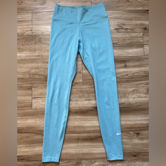 Nike One Dri-Fit
Women's High-Waisted 7/8
Leggings Pants Tights Size S Blue - Picture 11 of 14